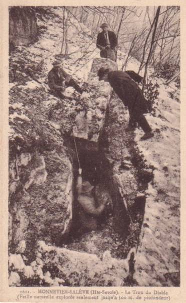 Trou du Diable à Monnetier