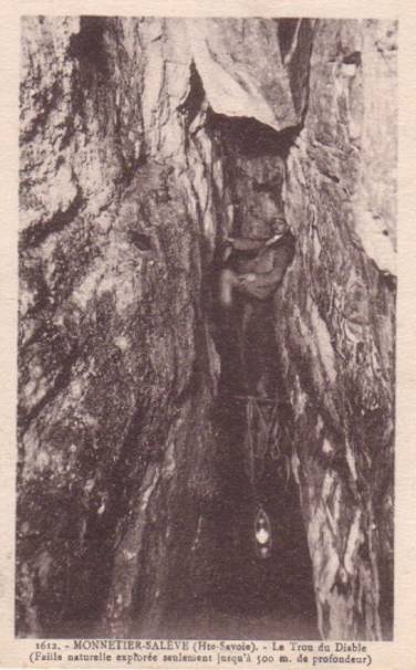Trou du Diable à Monnetier
