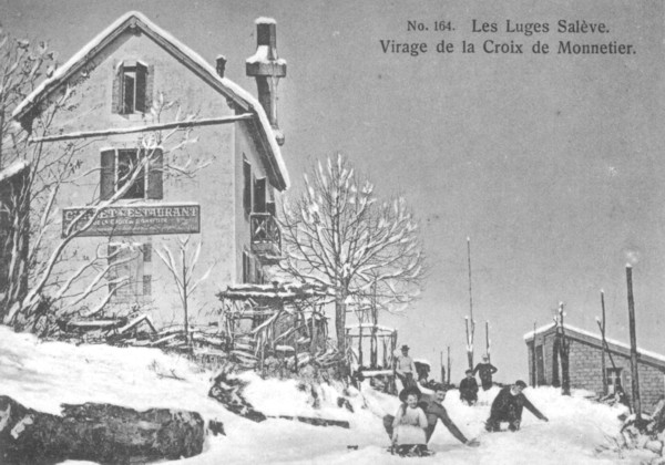 La Croix de Monnetier et les lugeurs