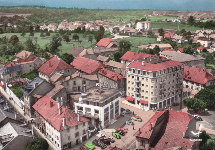 Vue aérienne de la Poste (v. 1955)