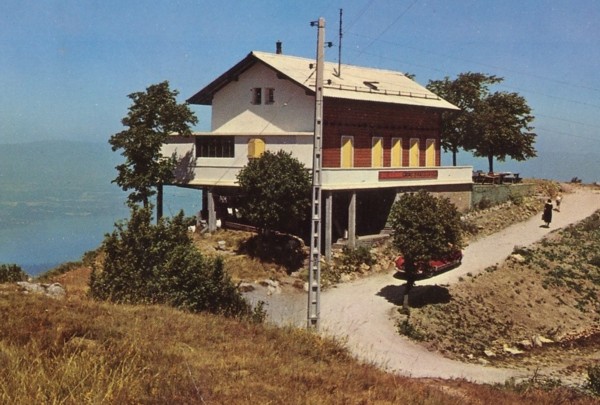 Chalet de la Table d´Orientation devenu Centre bouddhiste Shedrub Choekhor Ling