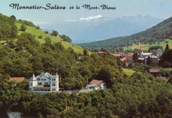 Vue aérienne de l´hôtel du Château de l´Ermitage