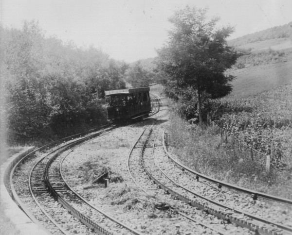 Halte de Bas-Mornex du Chemin de fer du Salève (1898)