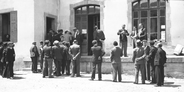 Cérémonie en l’honneur du retour des prisonniers (juin 1945)