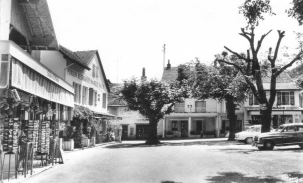 Le magasin de souvenirs de Roger Hauser (vers 1960)