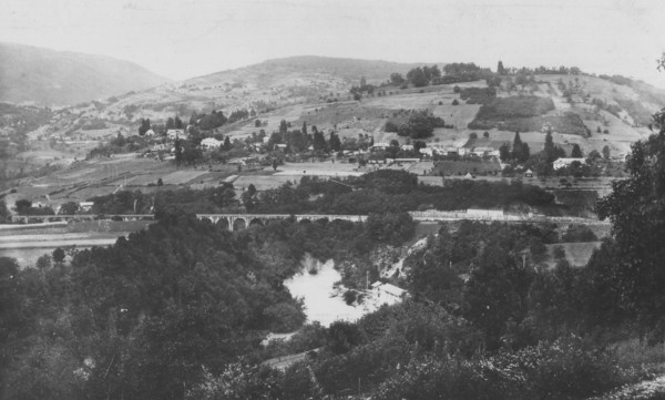 Mornex et le viaduc du Viaison vus d'Arthaz