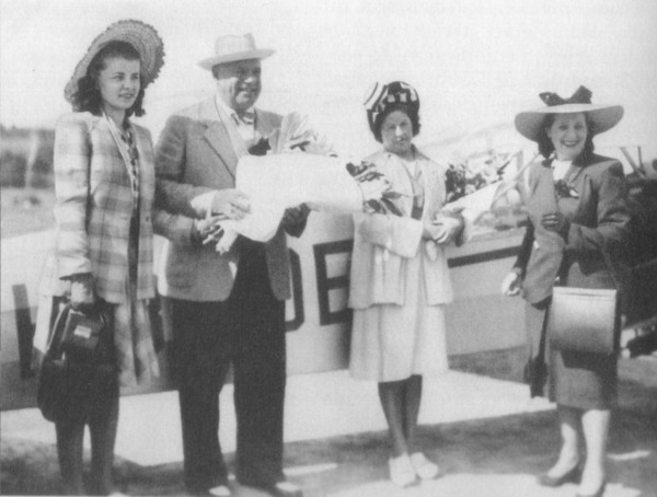 Inauguration de l'aérodrome d'Annemasse (27 juillet 1947)
