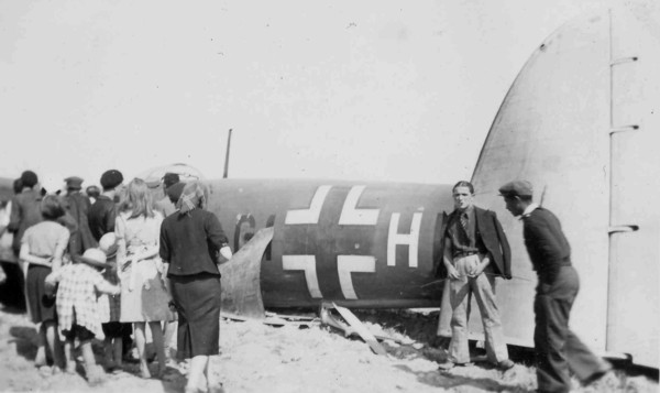 Un Heinkel 111 contraint à atterrir à Surjoux (Ain) (juin 1940) (3/3)