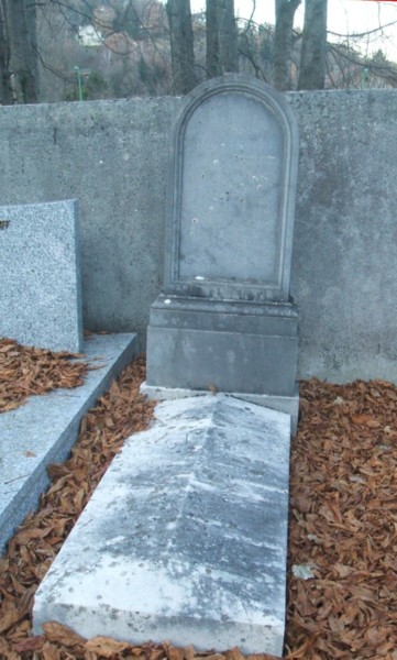 Sépulture de François Perravex (1779-1852)